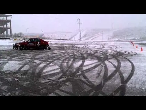 sürüş akademisi performans sürüşü.3GP