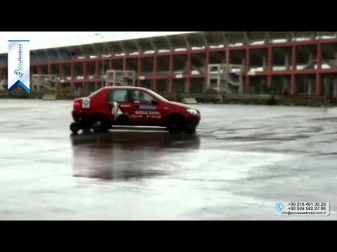 Skidcar Apex yakalama, savrulma ve slalom eğitimi